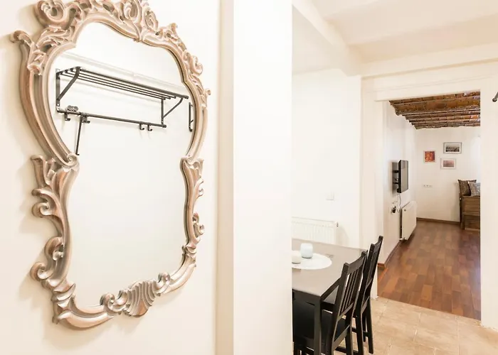 Beautiful 1 Bedroom Apt 400 Meter Taksim Square