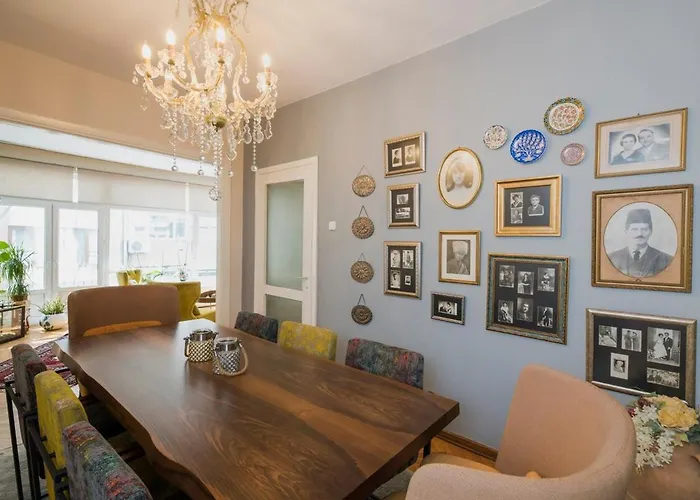 Feel The Spirit Of Istanbul In A Homey Atmosphere