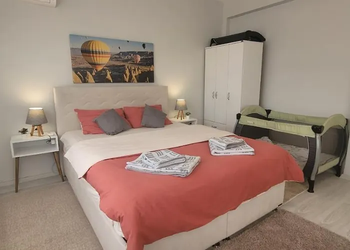 Family Apt For 7 People, 10 Min Walk To Taksim Square