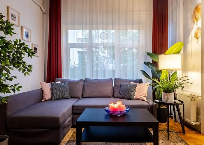 Charming Flat Close To Touristic Attractions In The Heart Of Beyoglu