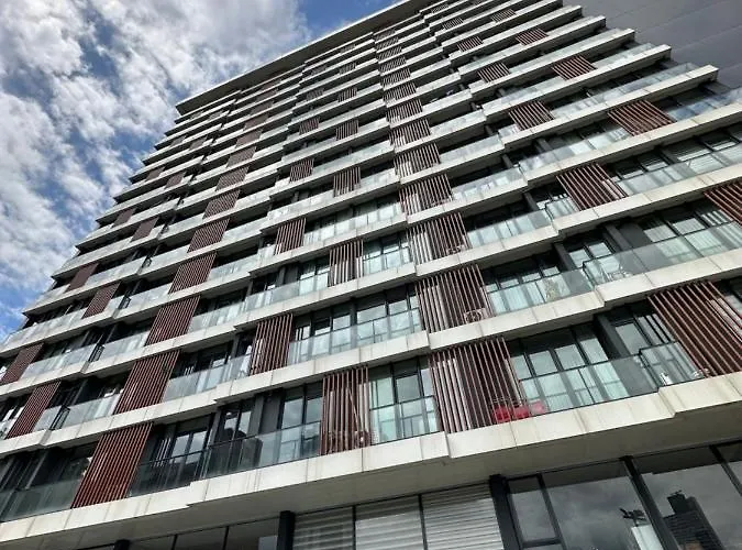 Sisli Modern Residence, 2 Bedroom Apartments, 250M Metro Station