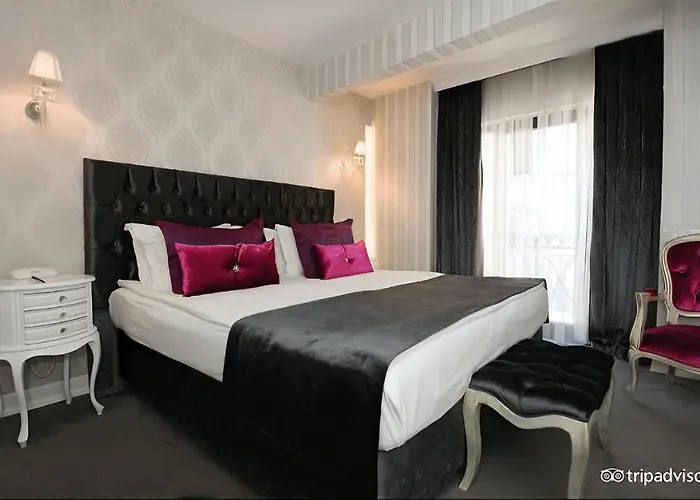 Lucis In Pera Boutique Hotel