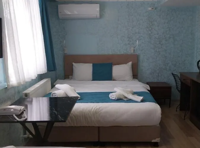 Blue Sail Hotel