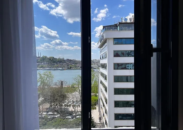Wonder Homes 7- Ultra Luxury , 4Br, 2Ba Sea View Karakoey