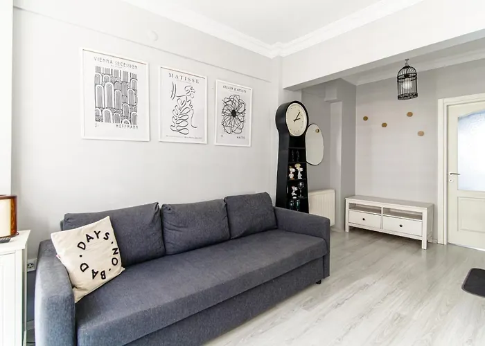 Pleasant And Central Flat In Turkali Besiktas