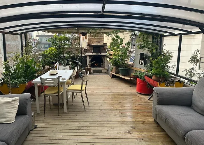 Central Apartment Kadikoy Terrace Bbq Close 2 Block Ferry Bull Metro Nighlife