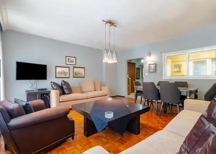 Lovely Flat Near Popular Attractions In Kadikoy