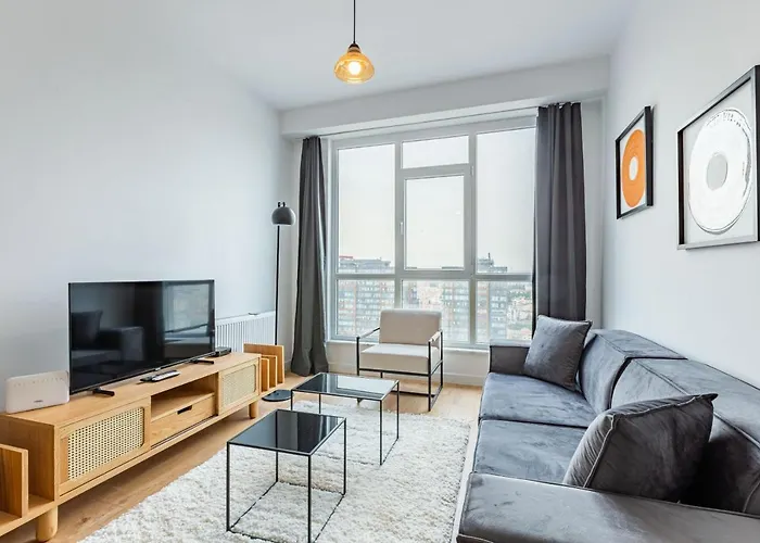 Modern Apartment With Fantastic City View In Kadikoy