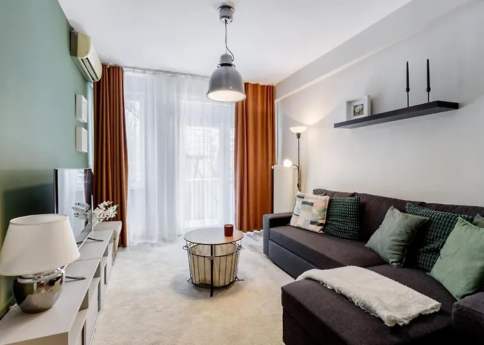 Exquisite And Spacious Flat In Central Nisantasi