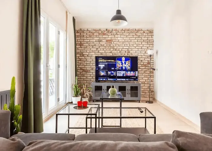 Discover The City On Cihangir