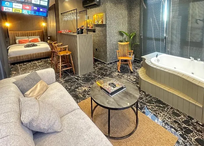 Cactus Suites Plus