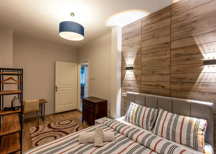 In The Center Of Taksim And Galataport 2 Bedrooms And 1 Living Room In Apartment