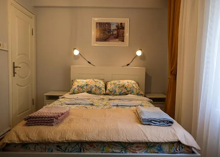 Taksim Galataport Flat