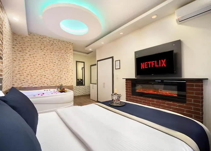 Istanbul Hotel & Suites