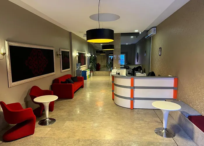 Aderans Hotel