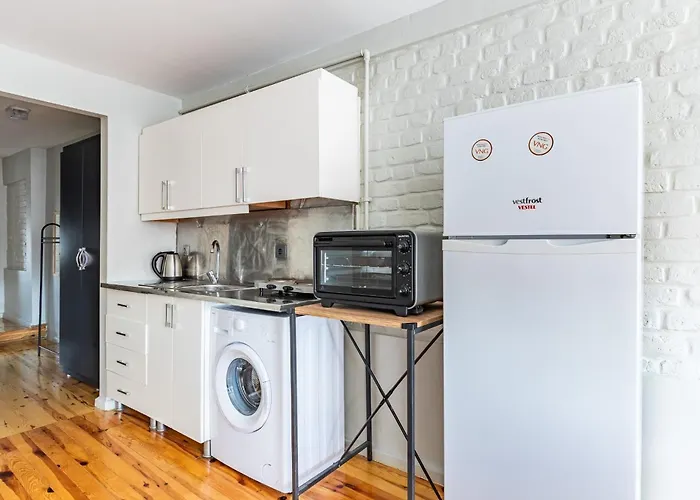 Pin Exclusive 1 Bd Taksim A4