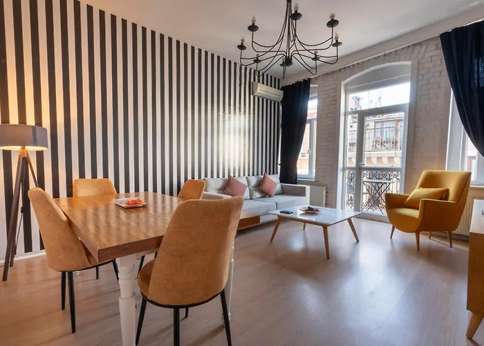 5 Apartment Galata