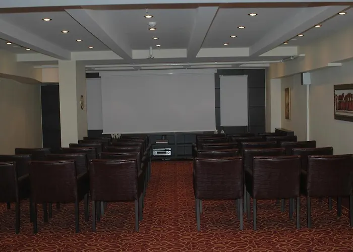 Zoe Hotel