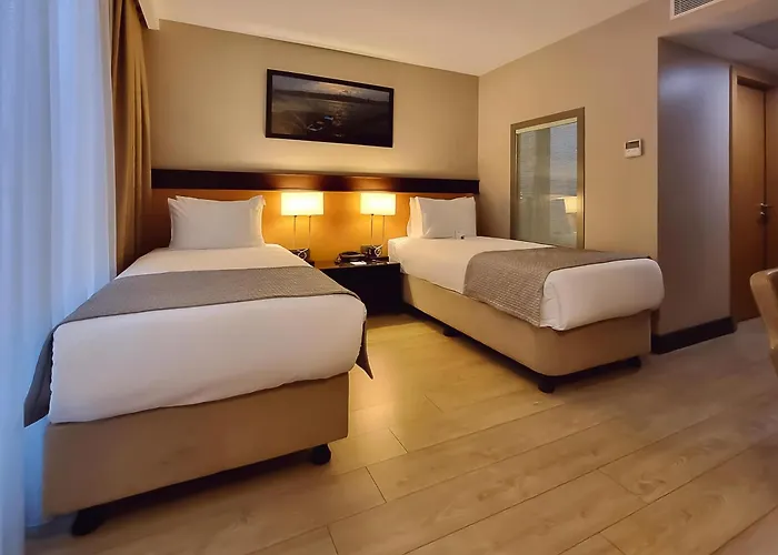 Port Bosphorus Hotel