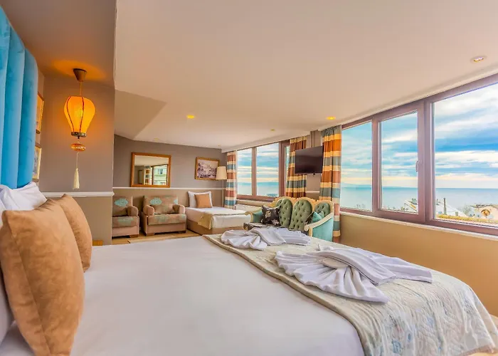 Tashkonak Studio Suites