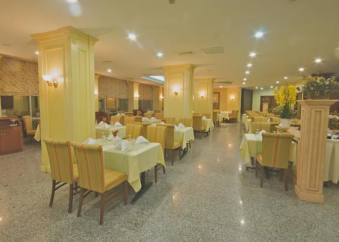 Grand Medya Hotel