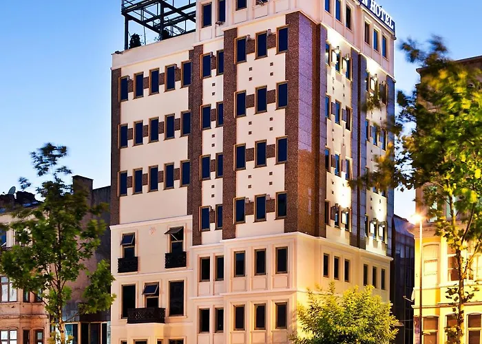 Taxim Town Hotel