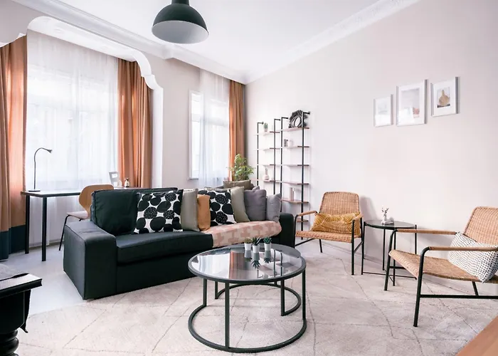 Modern Spacious Flat W Balcony 5 Min To Taksim
