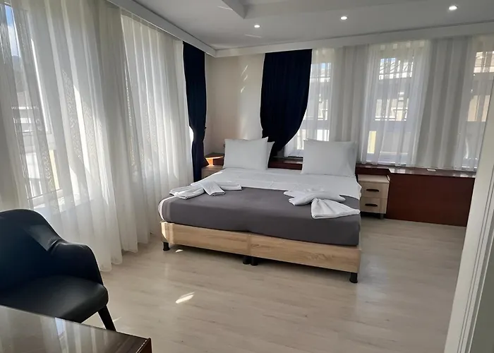 Genoa Port Hotel