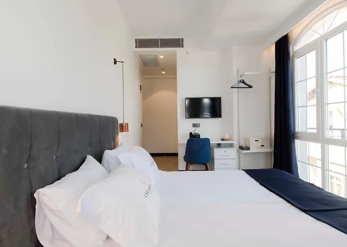 Hotels And Suites Platine