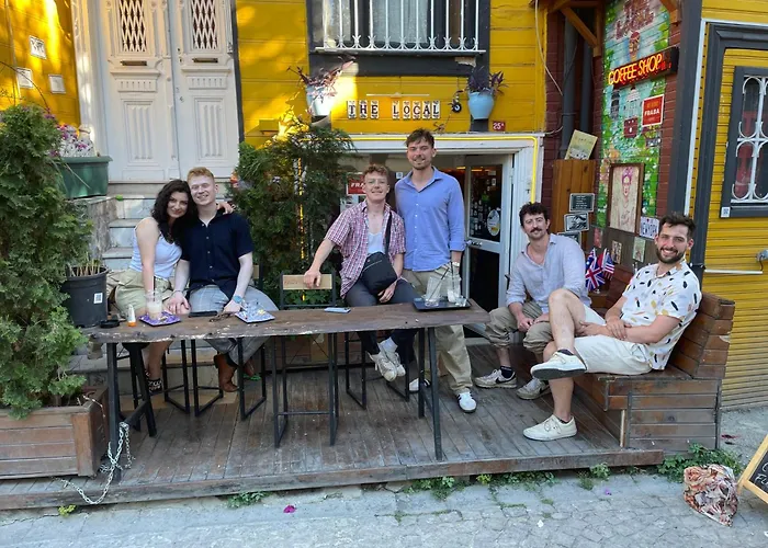 The Local Hostel & Guesthouse