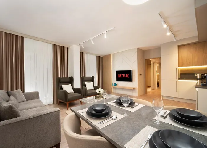 Marmada Suites