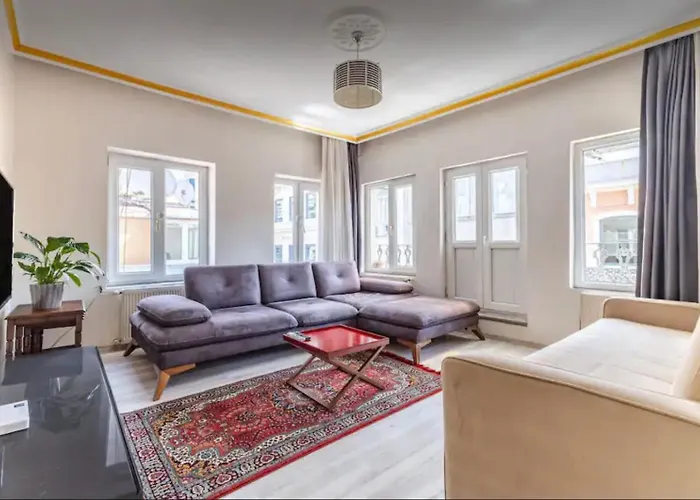 Melissa Home Cozy Balcony