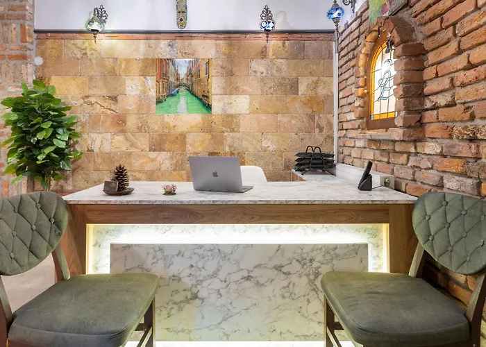 Lumina Boutique Hotel
