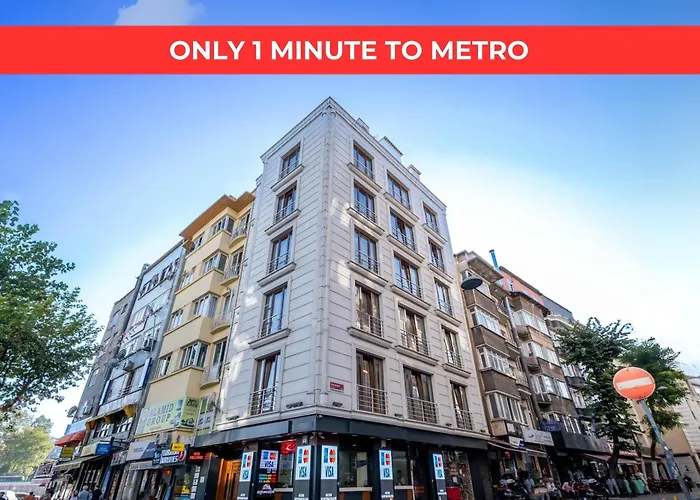 Lavin Hotels & Suites