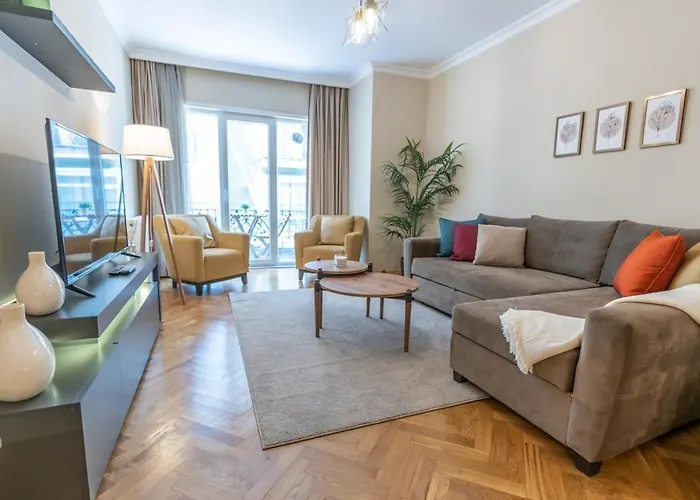Cukurcuma 2Br Apt Stylish Interior