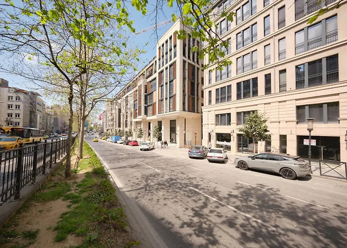 Taksim Lagirio Residence