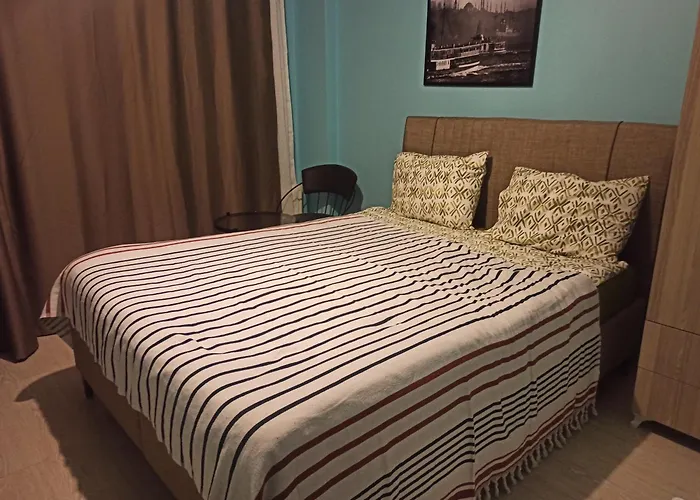Sehri Naz Suit