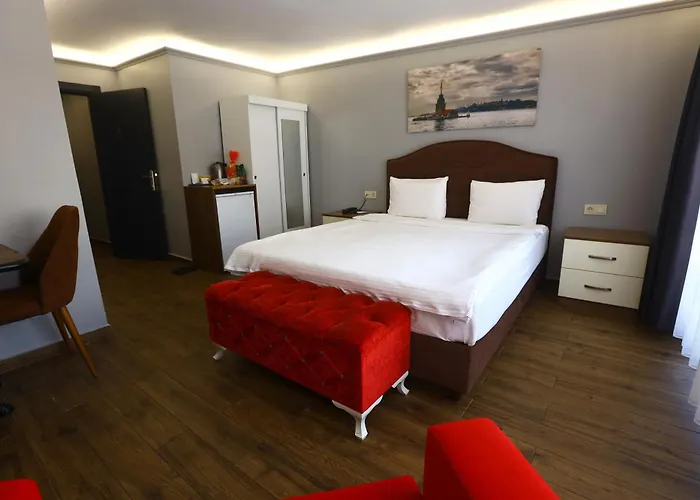 Zendy Suite Hotel