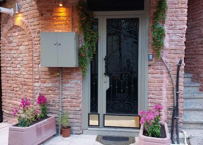 The Ottoman Life Boutique