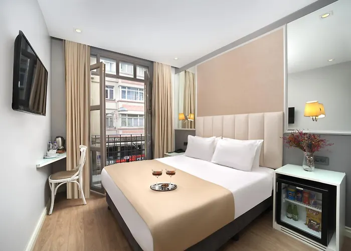 Ess Hotel