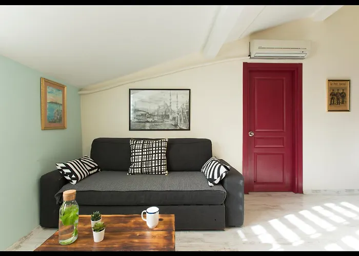 Istanbul Apartment