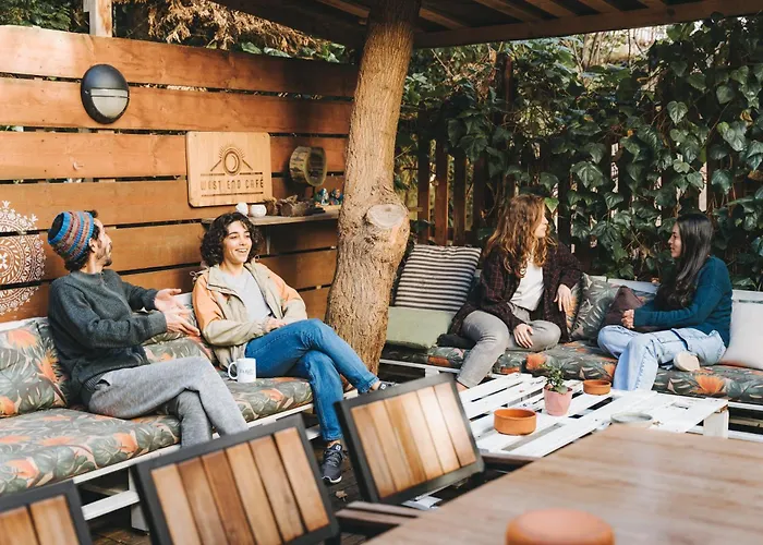 Hush Hostel Lounge