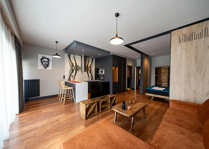 Classy Residence In Beyoglu, Pool - Gym - Garage