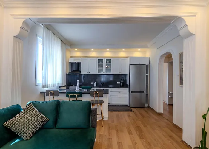 Dilek Apartments
