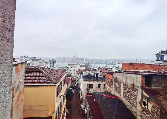 Taksim Luxurious Galata Hotel