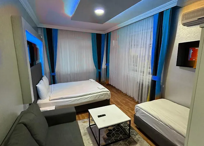 Garden Family Hotel