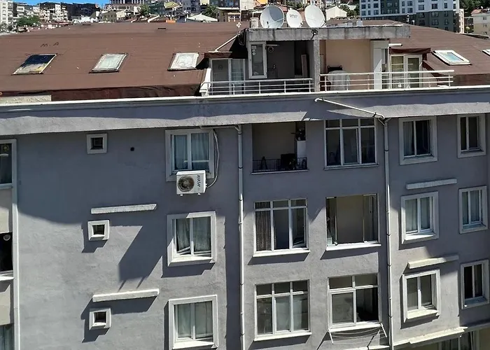 Game Suit Hotel