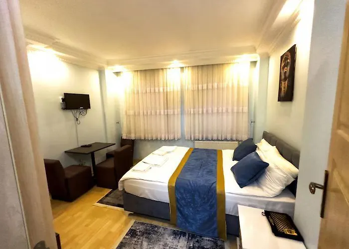 Blue Star Apartments Old City Center