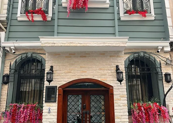 The Mua Luxury Homes