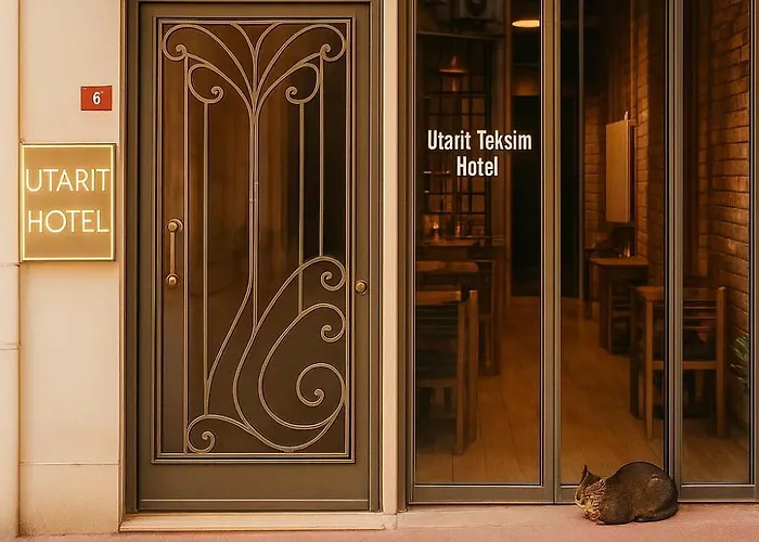 Greenpoint Hotel